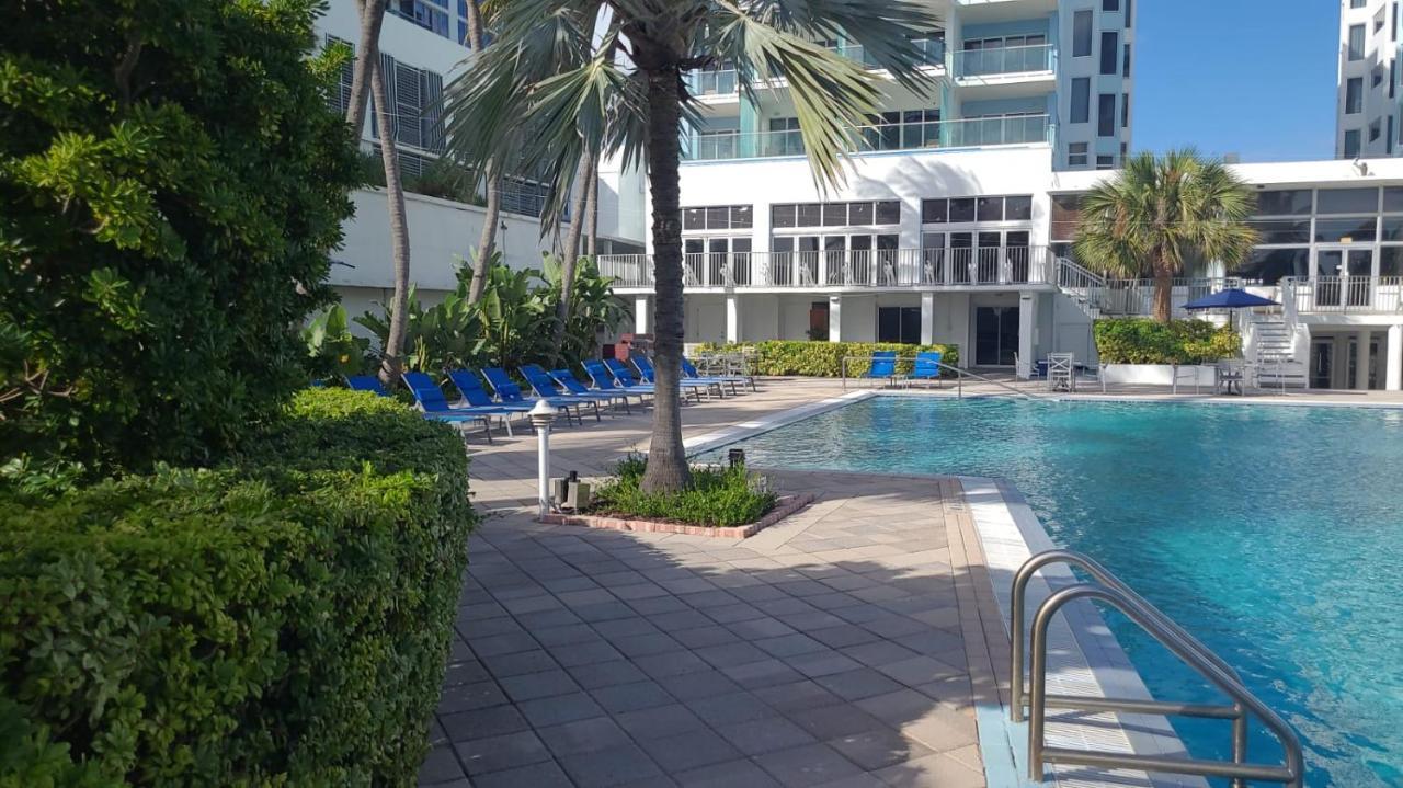 Sherry Frontenac Oceanfront Miami Beach Eksteriør billede