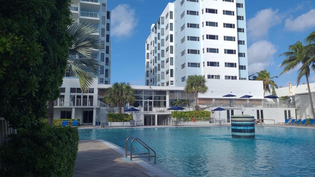 Sherry Frontenac Oceanfront Miami Beach Eksteriør billede